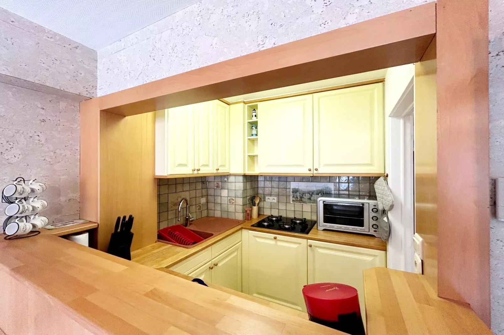 Balmoral 0201-Kitchen