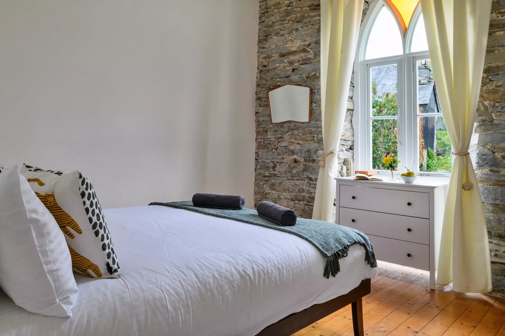 The Old Wesleyan Chapel-Bedroom