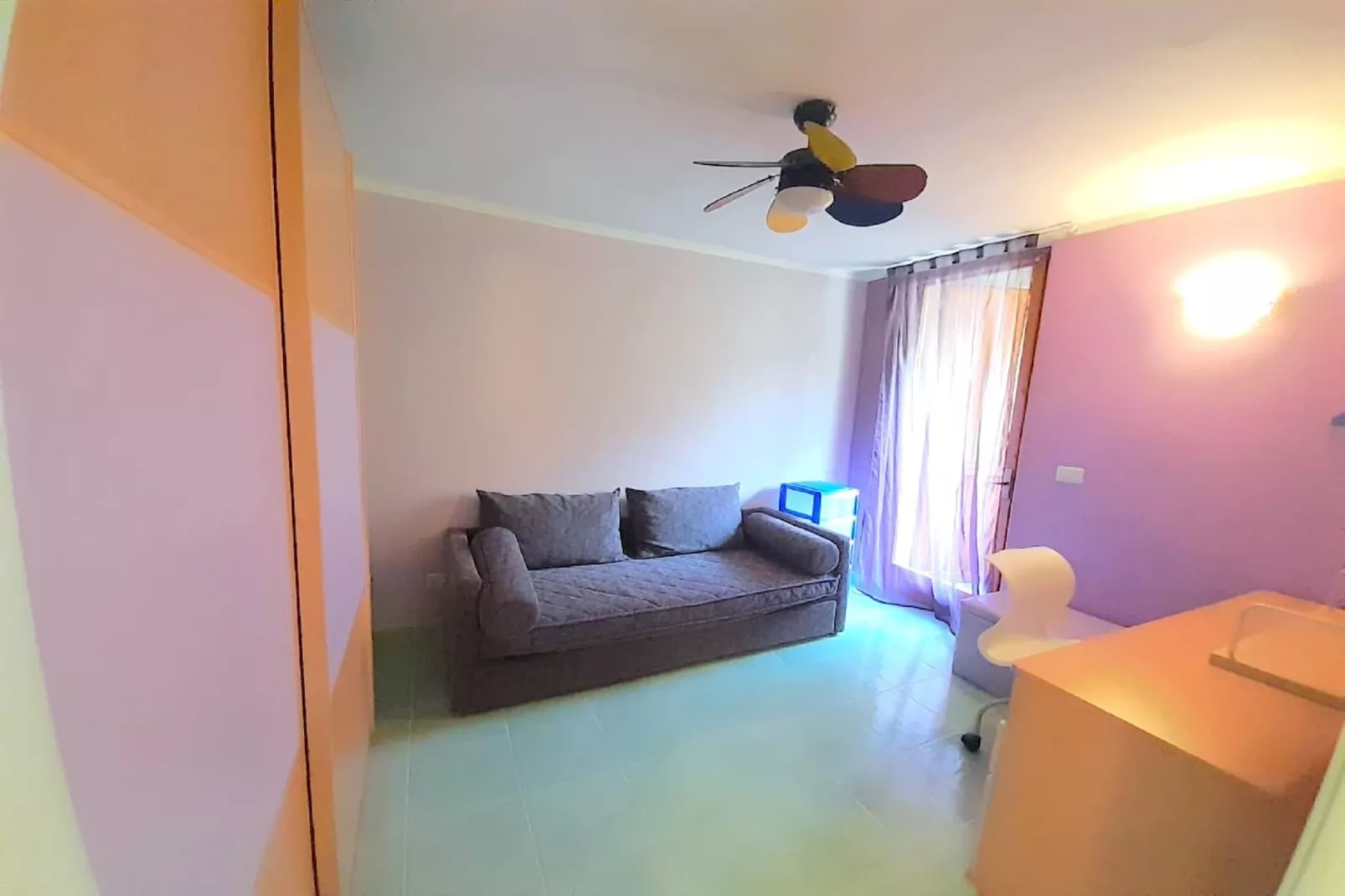 Trilocale 8/42 con AC-Schlafzimmer