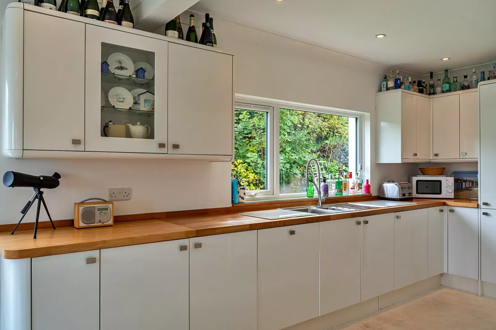 The View-Kitchen