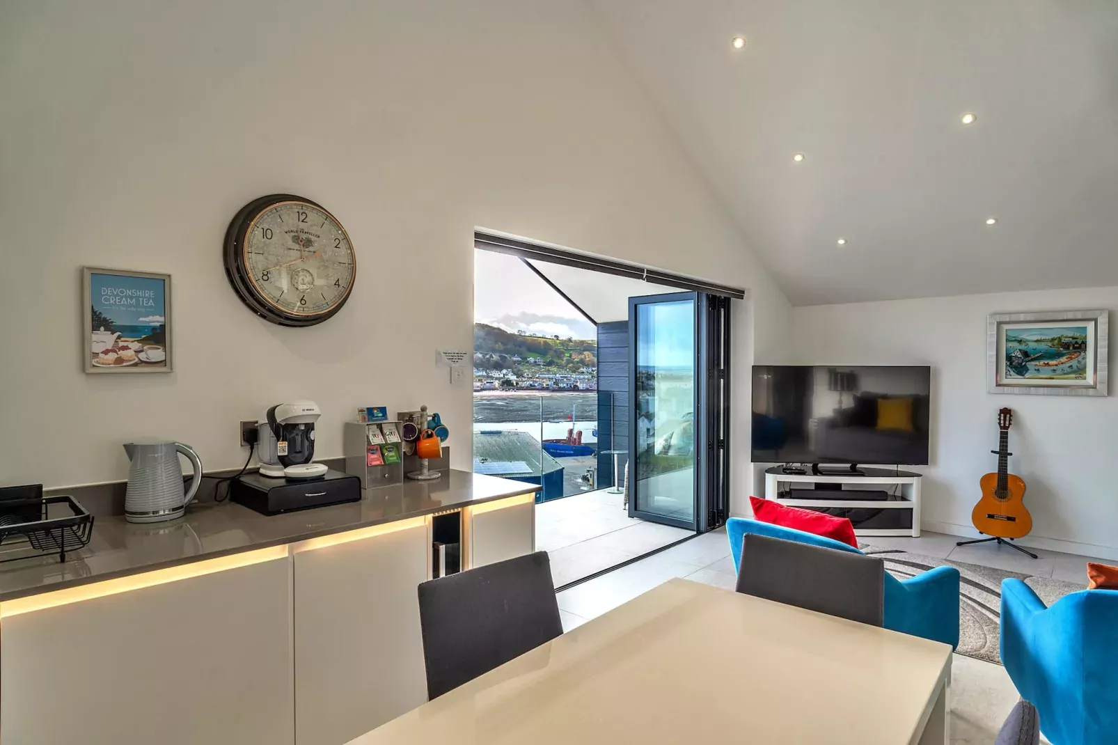 Anchor View-Cuisine