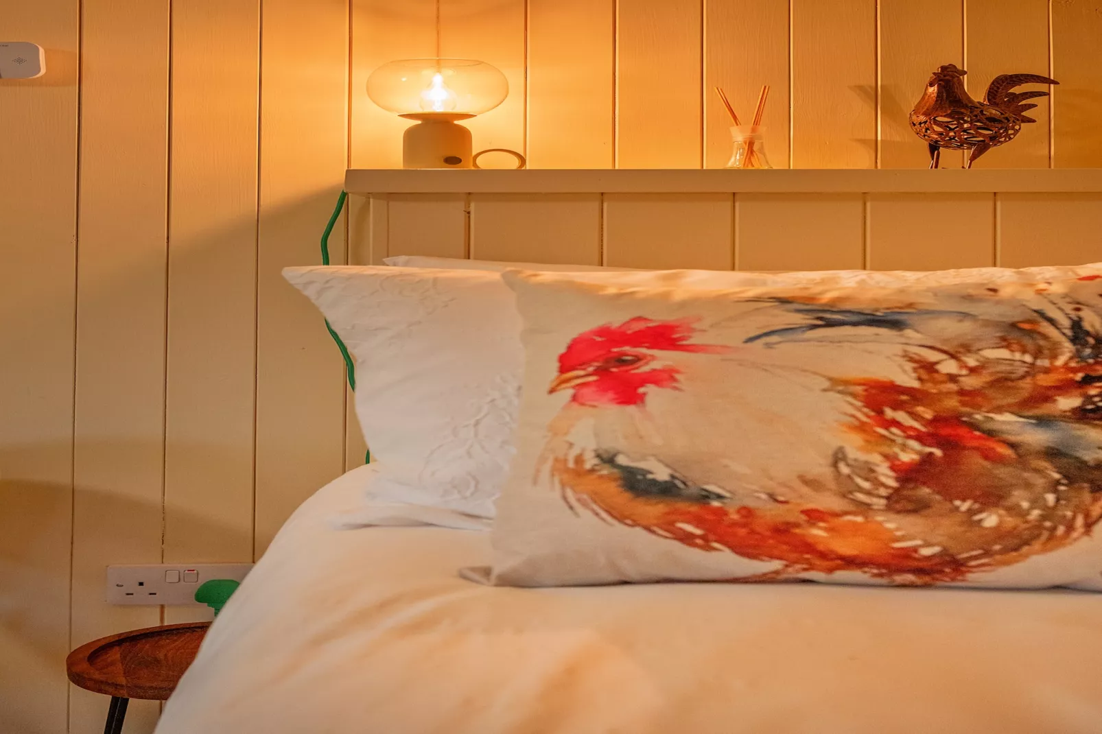 The Chicken Hut-Bedroom