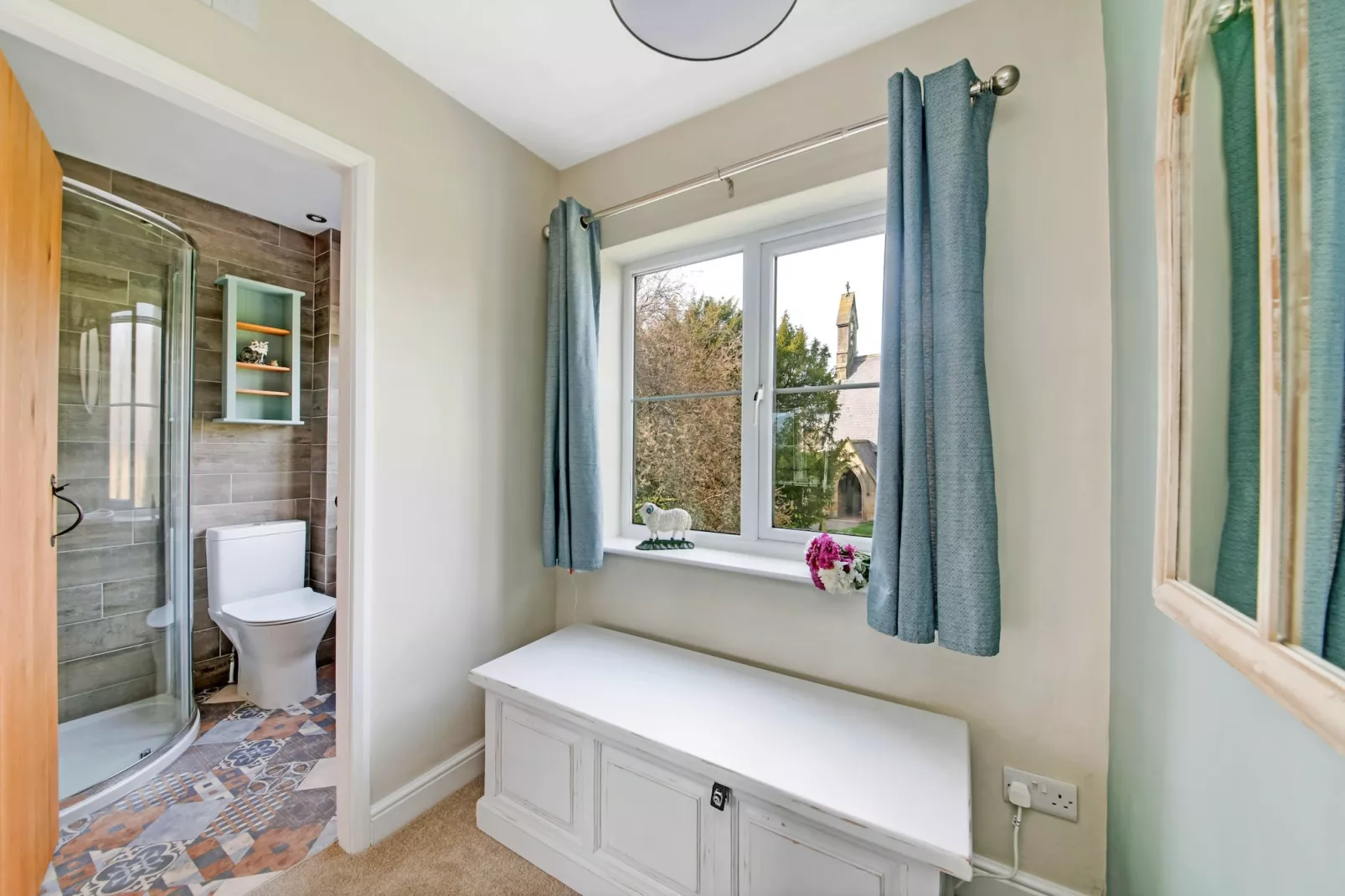 Tyg Cottage near Fountains Abbey & Brimham Rocks-Badezimmer