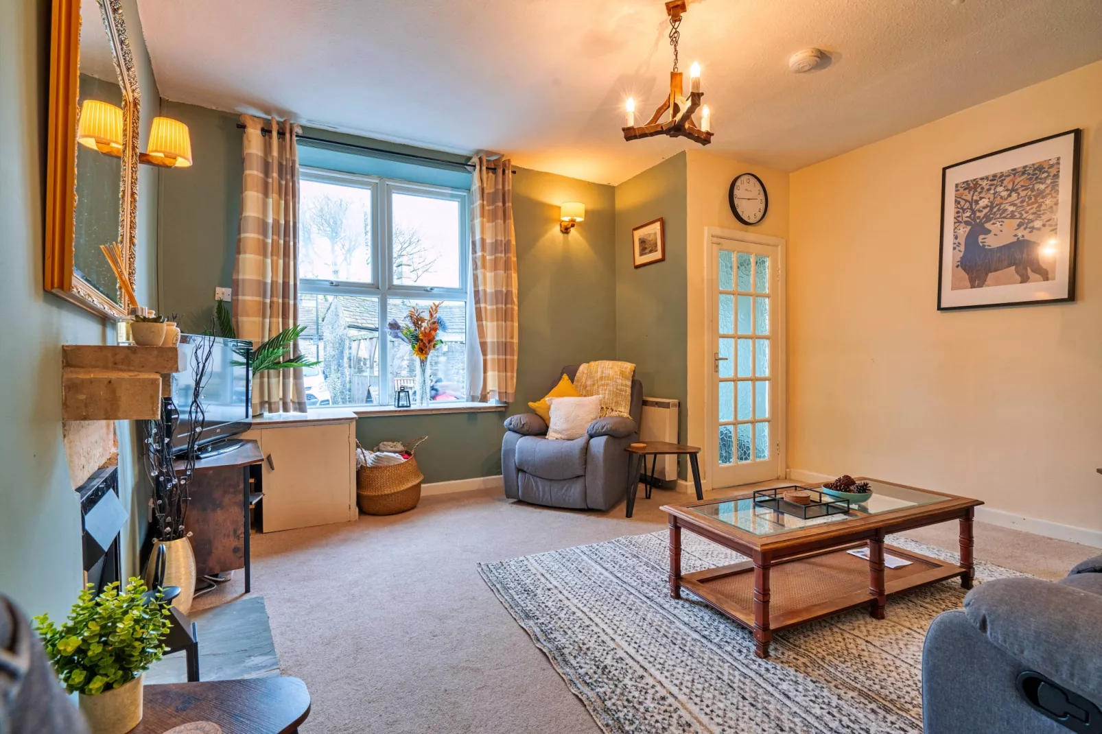 Stonelea-Living room