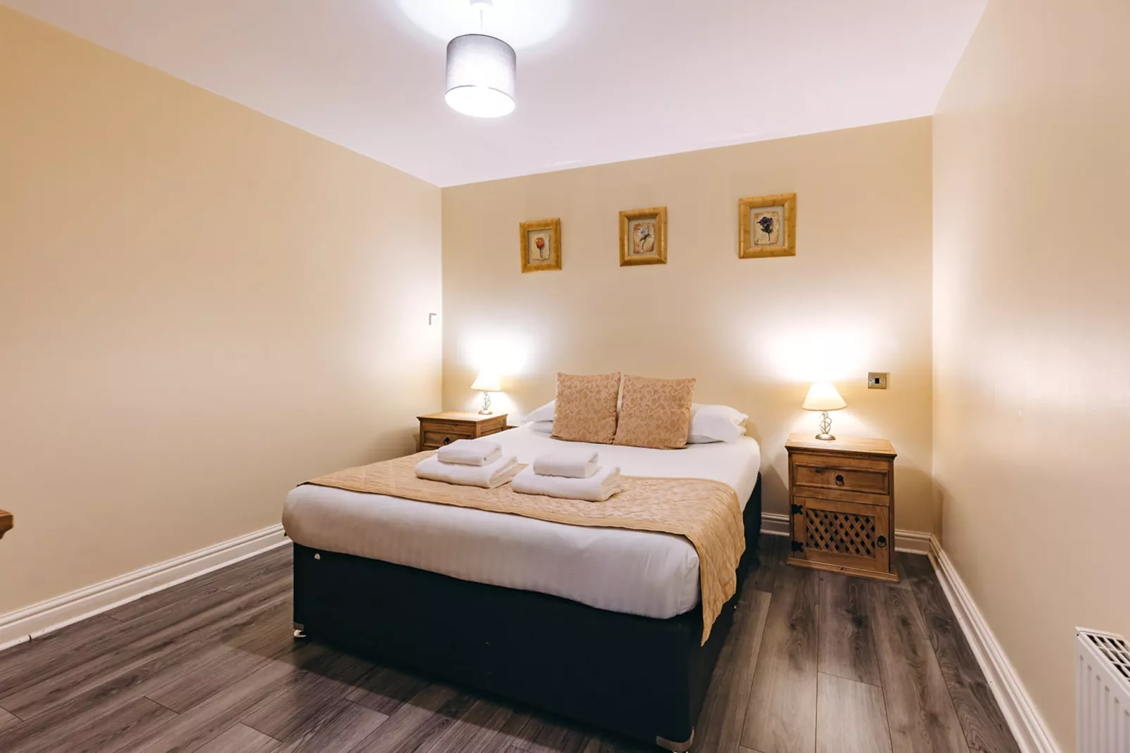 Netley Hall - Thyme-Bedroom