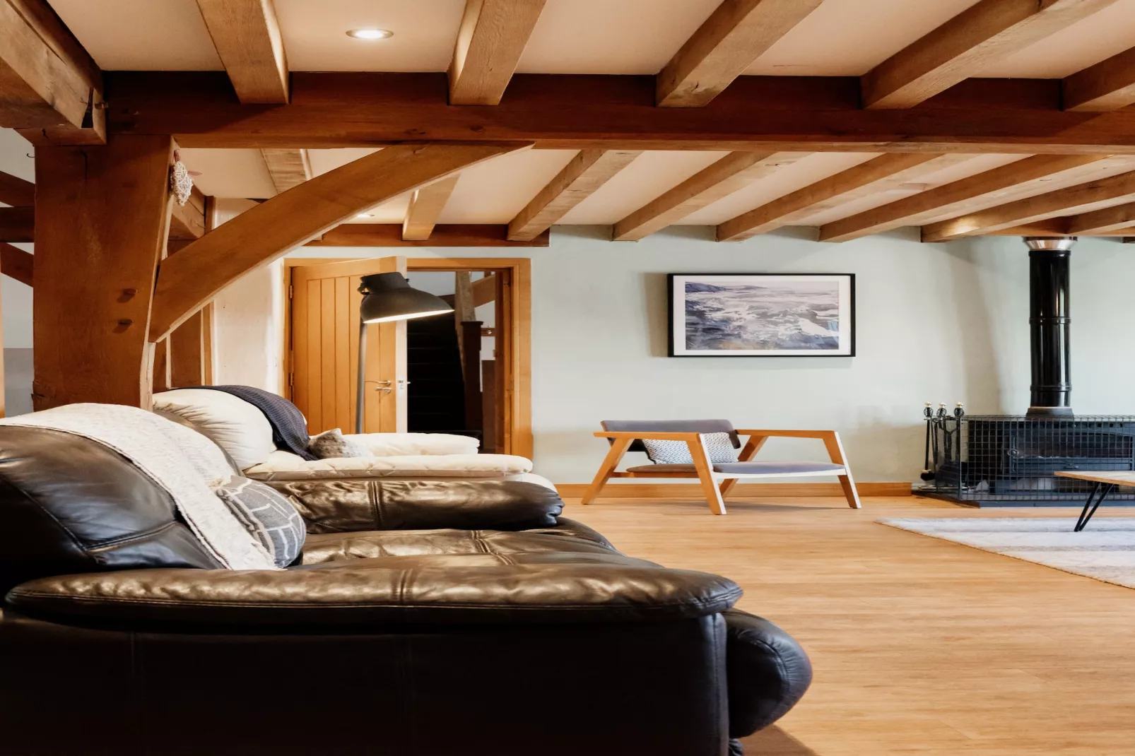 The Welsh Barn-Living room