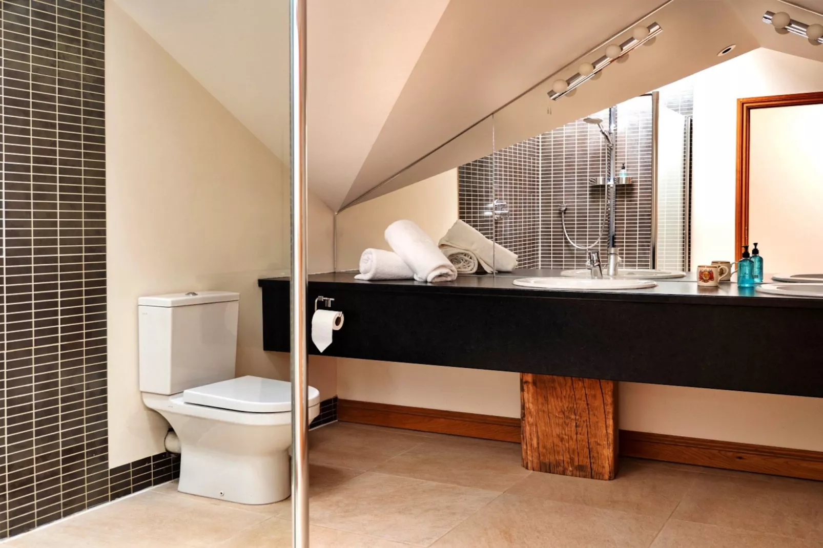 The Loft-Bathroom