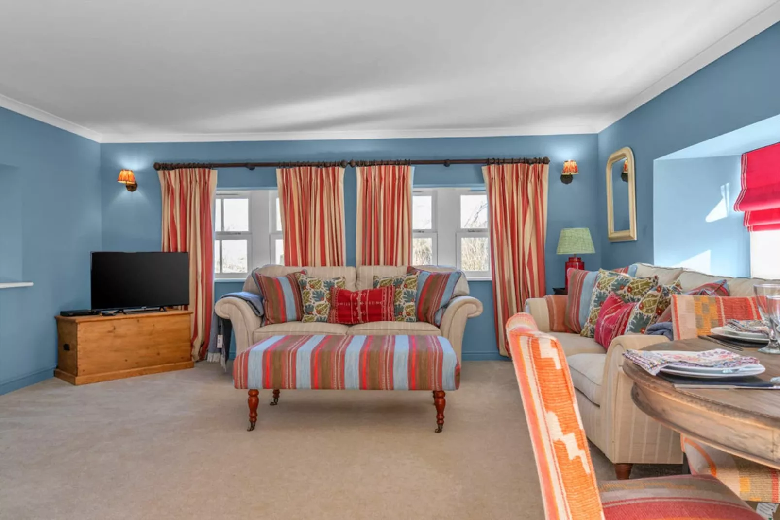 The Mill House-Living room