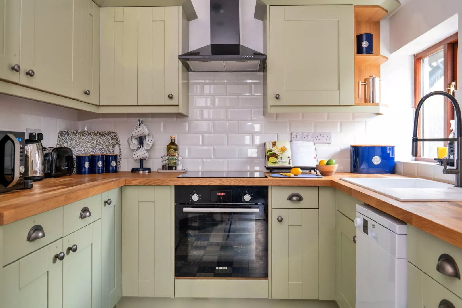Capel Hebron-Kitchen
