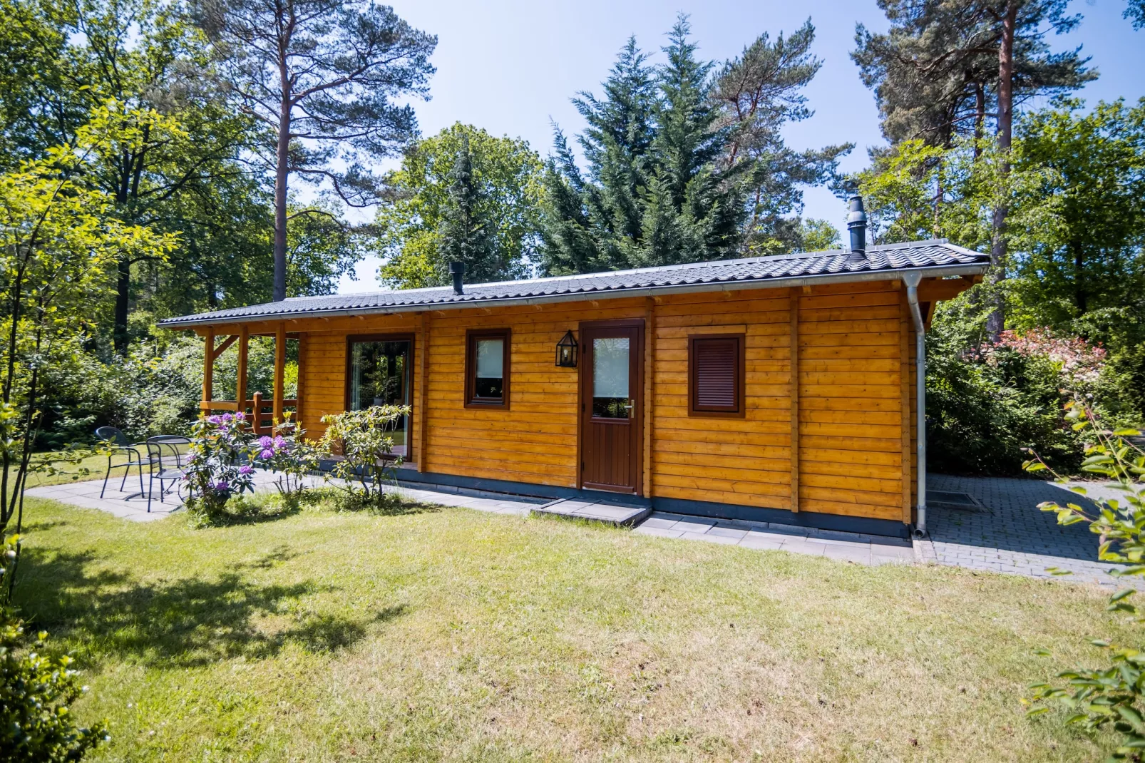 2-persoons wellness lodge-Gardens summer
