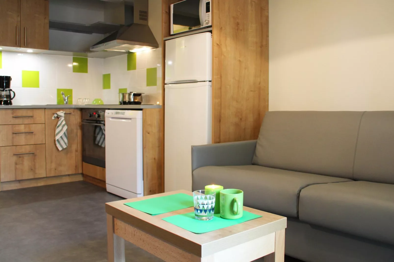 Amboise/Gîte 2 Pièces 5 Personnes 1 bébé-Küche