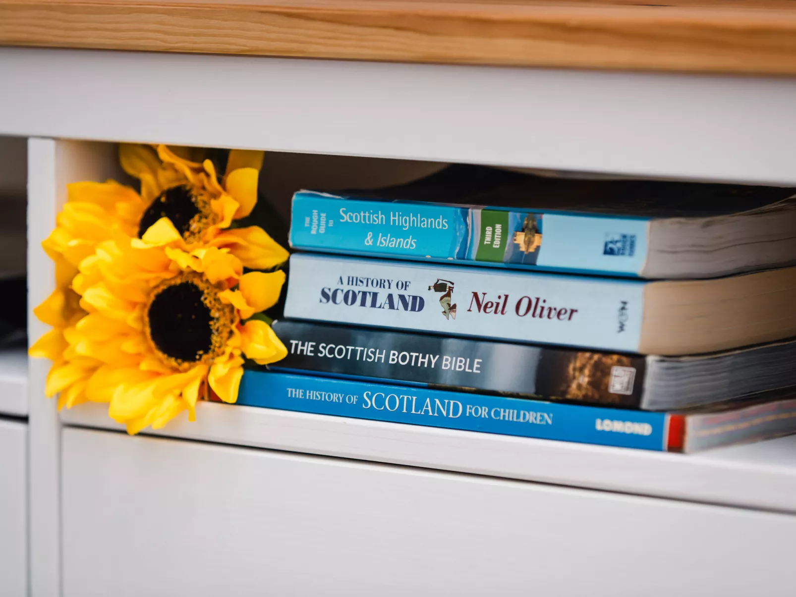 Betty's Bothy-Inside