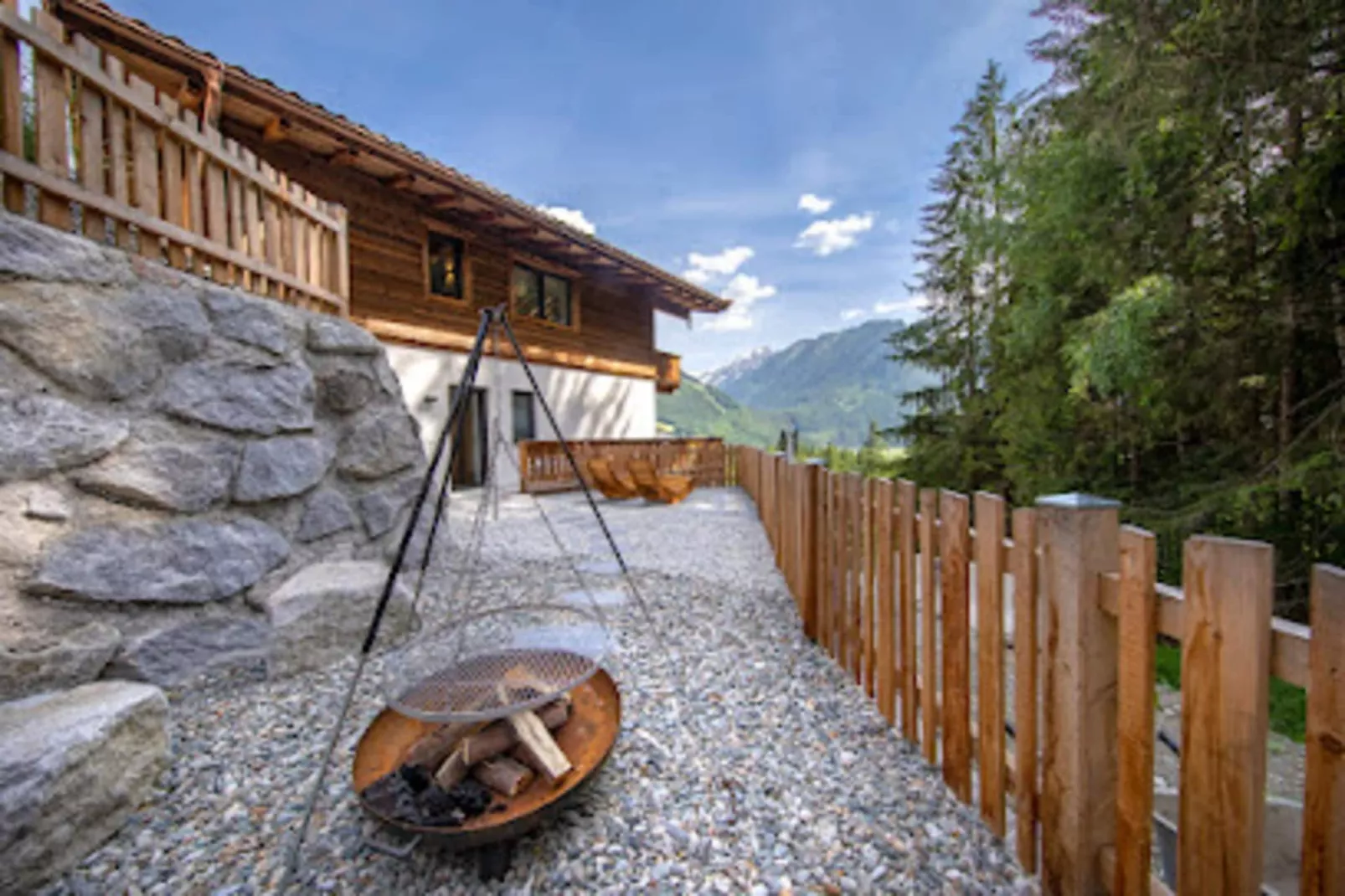 Nationalpark Chalet Alplesspitze-Areas summer 1km