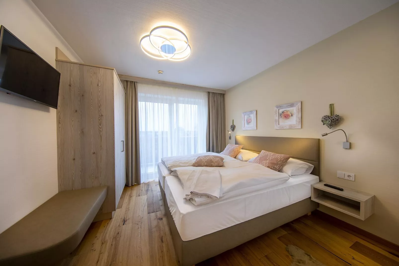 Nationalpark Chalet Törlspitze-Bedroom