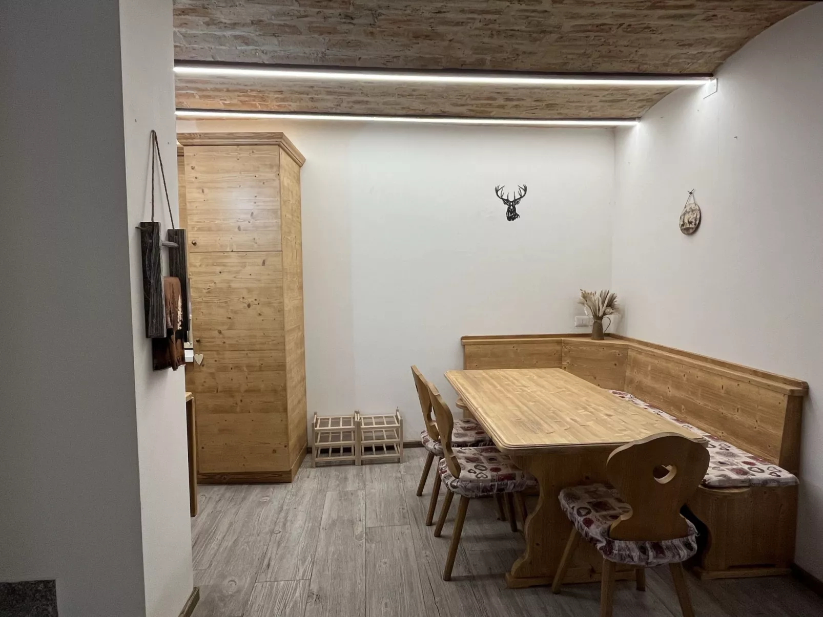 Dimora Grisun-Inside