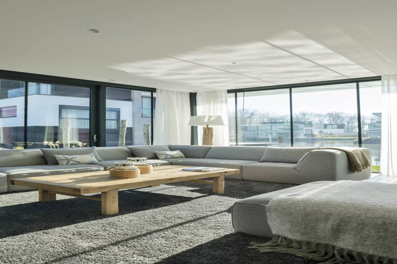 Harbour Village 1-Living room