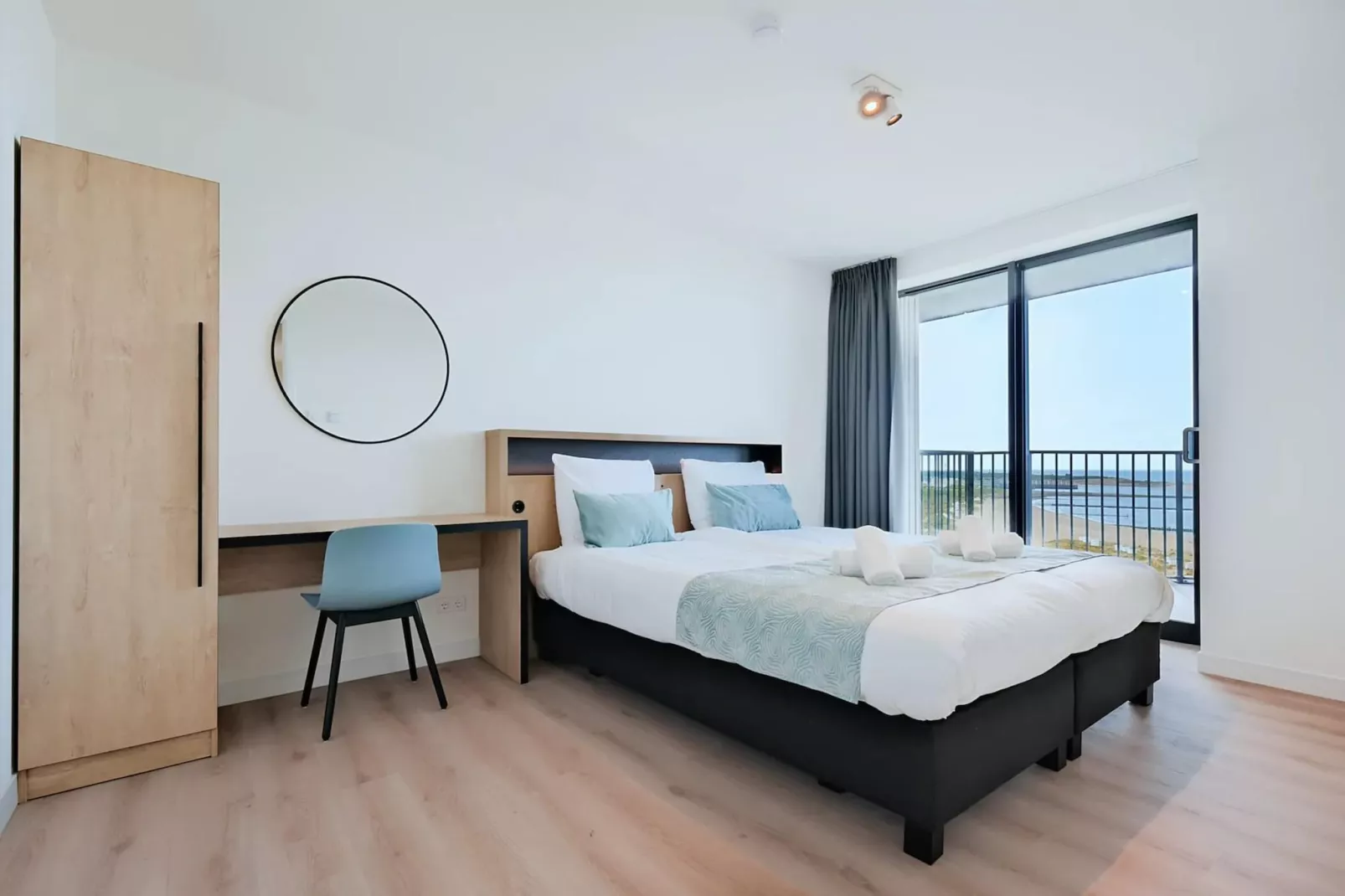 Breskens Apartments & Penthouses 5-Exterior summer
