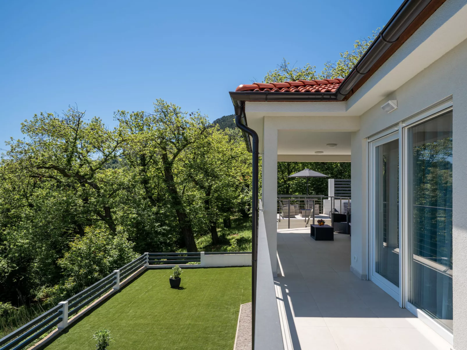 Villa Aria-Outside