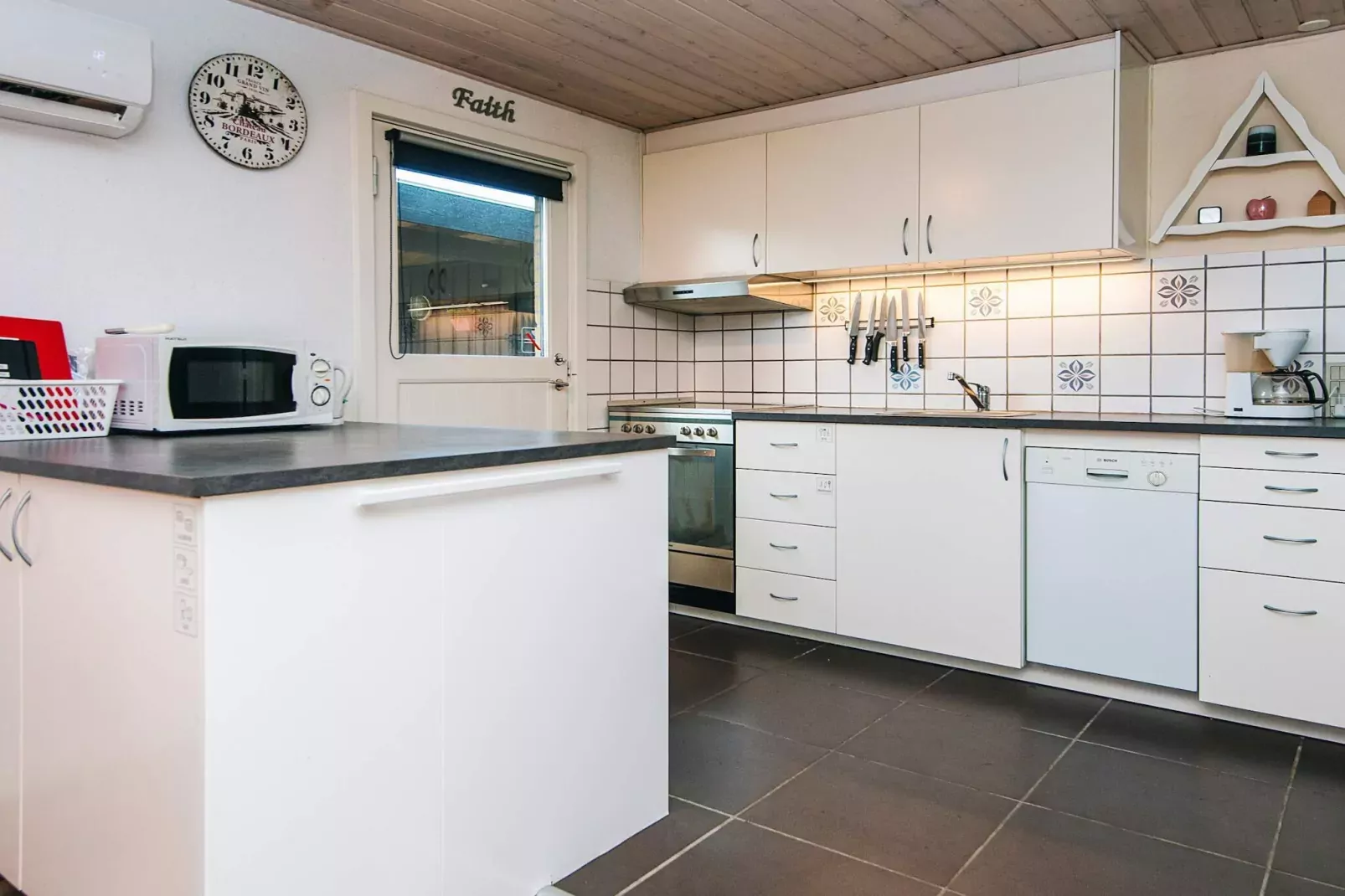 6 person holiday home in Nordborg-Indoor