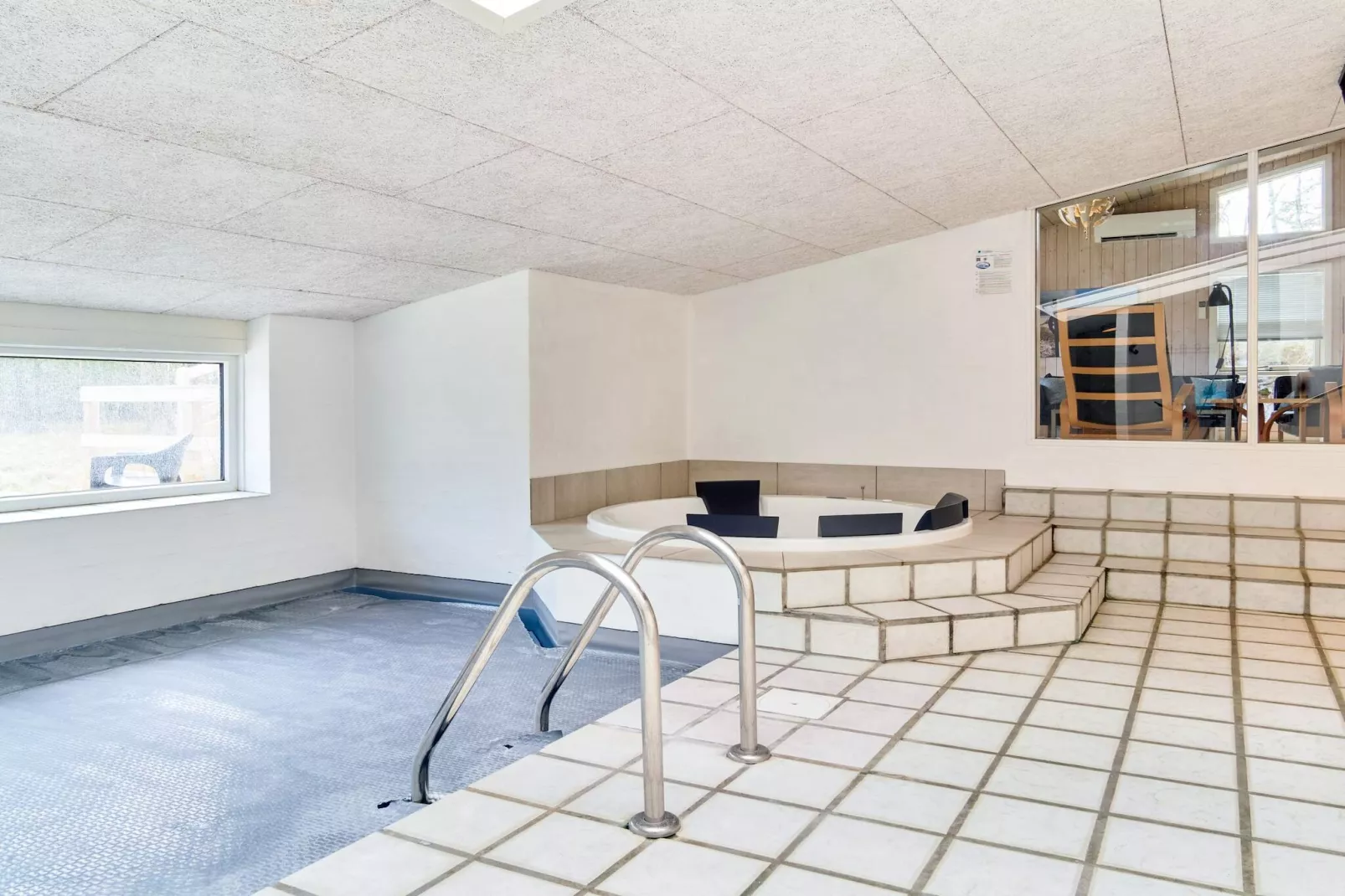 12 person holiday home in Nexø-Pool