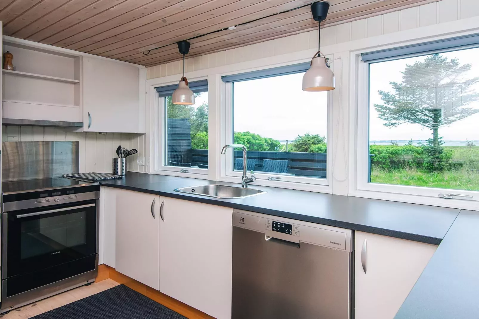 6 person holiday home in Thyholm-By Traum-Indoor