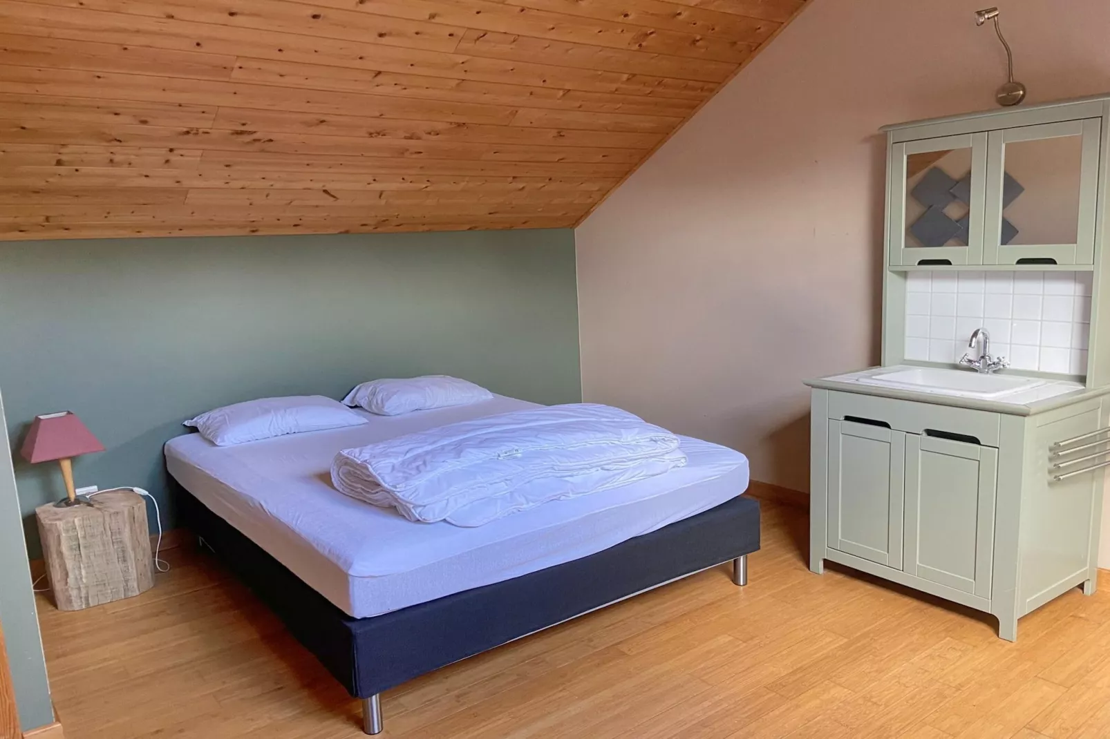 LE BERCAIL-Bedroom