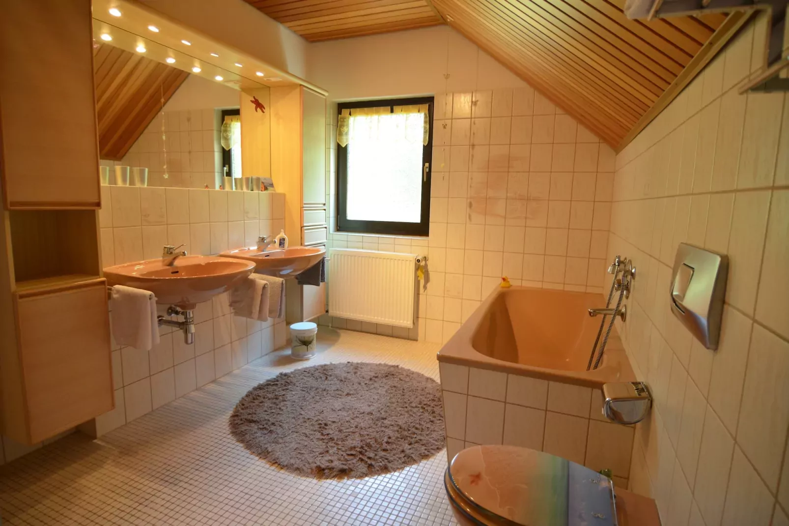 Am Berg-Bathroom