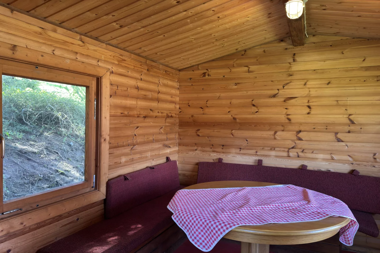 Bärenhütte 9 Personen-Gärten Sommer
