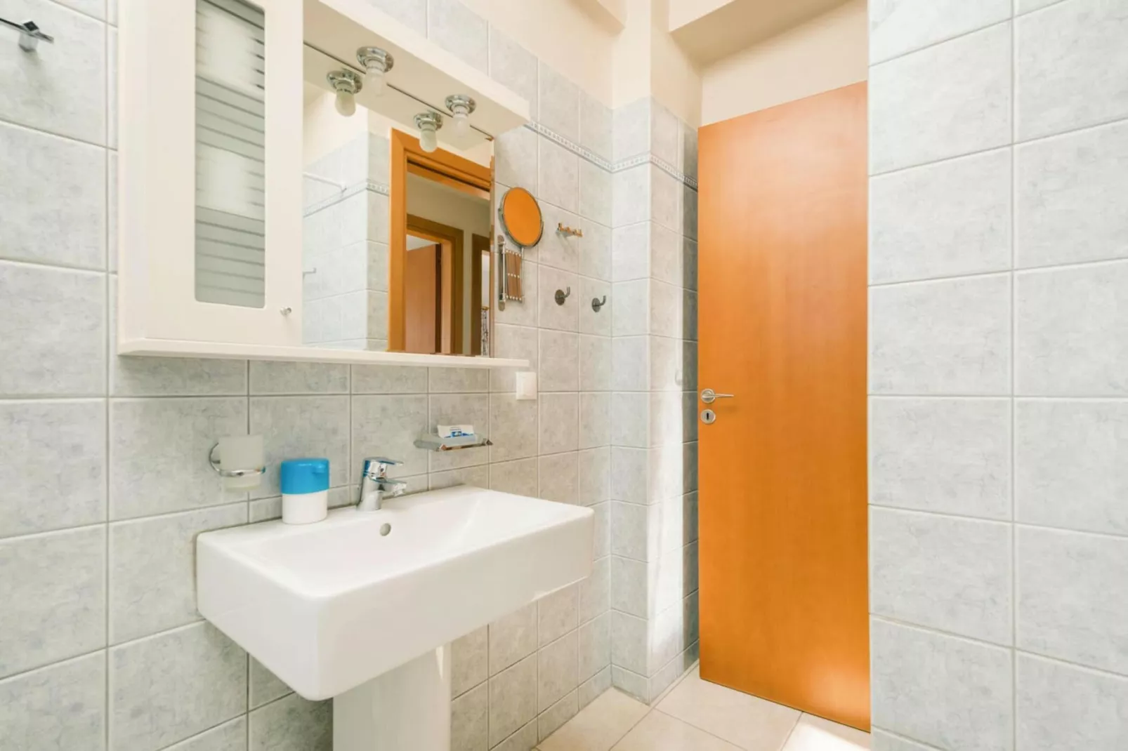 Apartments Cretan View, Chania-1 bedroom-app.-Bathroom