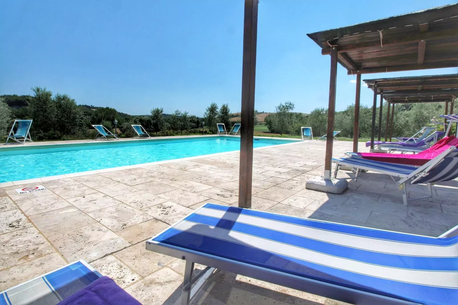 Terra-Swimming pool