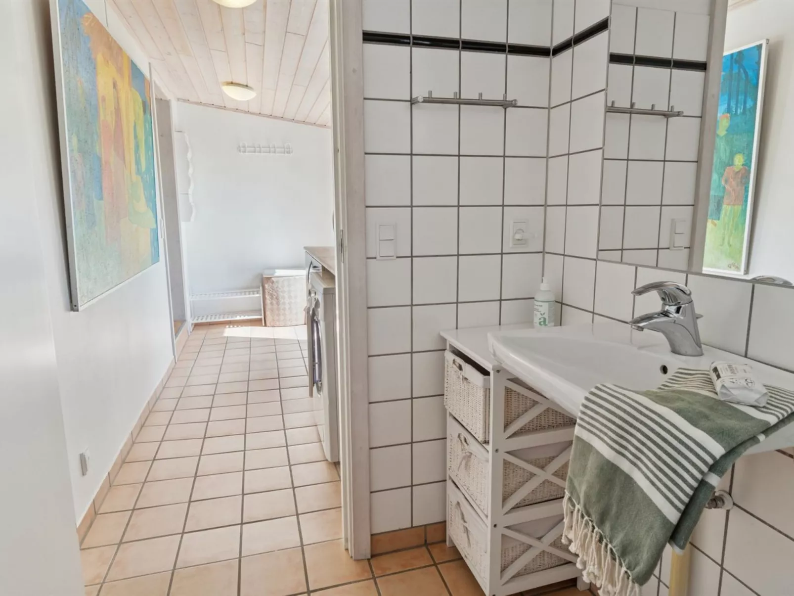 "Bassi" - 650m from the sea-Drinnen