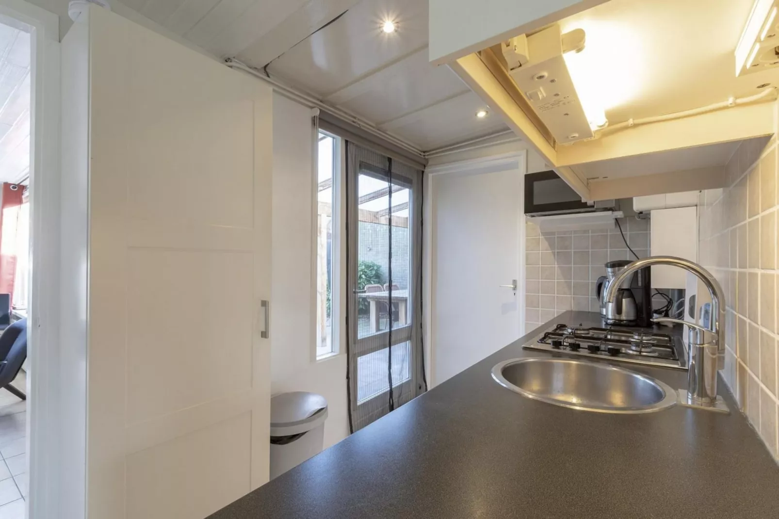 Duinland 186-Kitchen