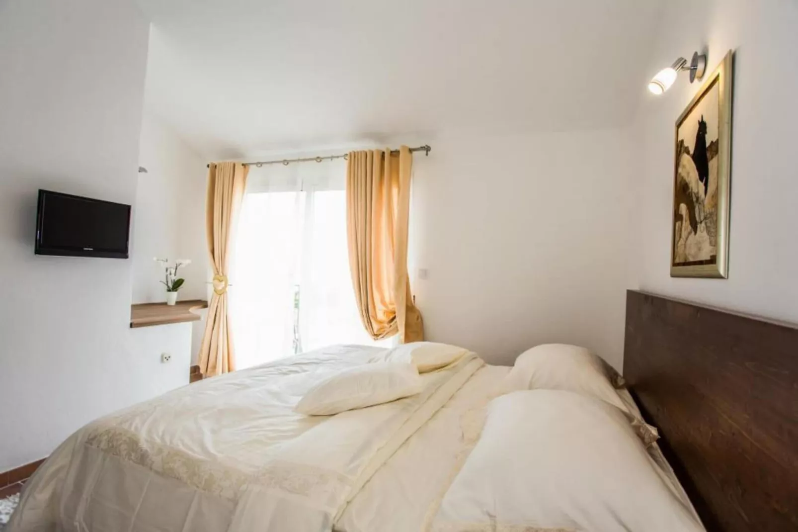 Villa Suzy Lux- Duplex Two Bedroom Villa with Swimming Pool and Sea View-Bedroom