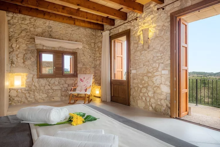 Sa Serra-Exterior summer