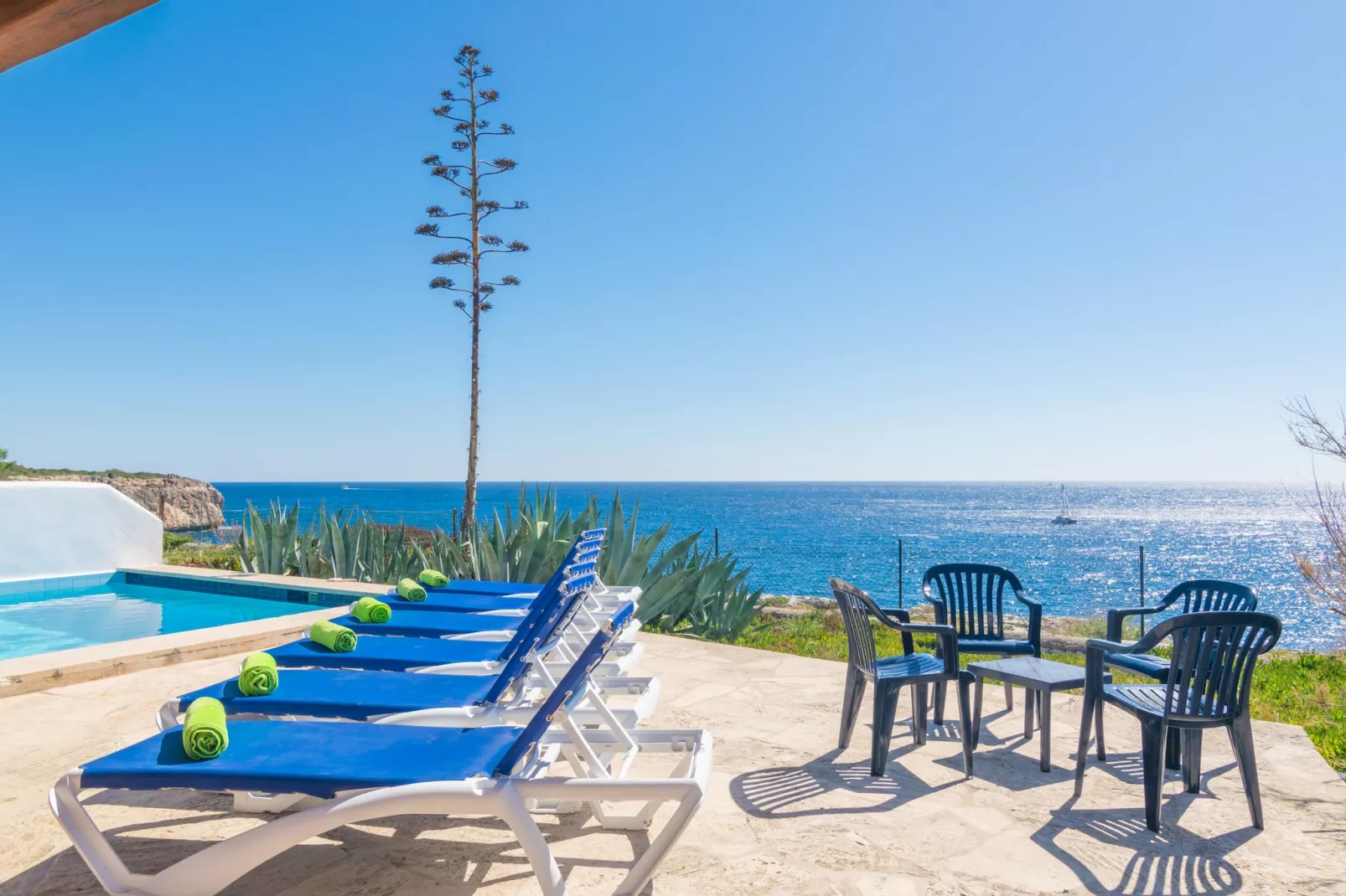 Villa Sol Naixent-Schwimmbad