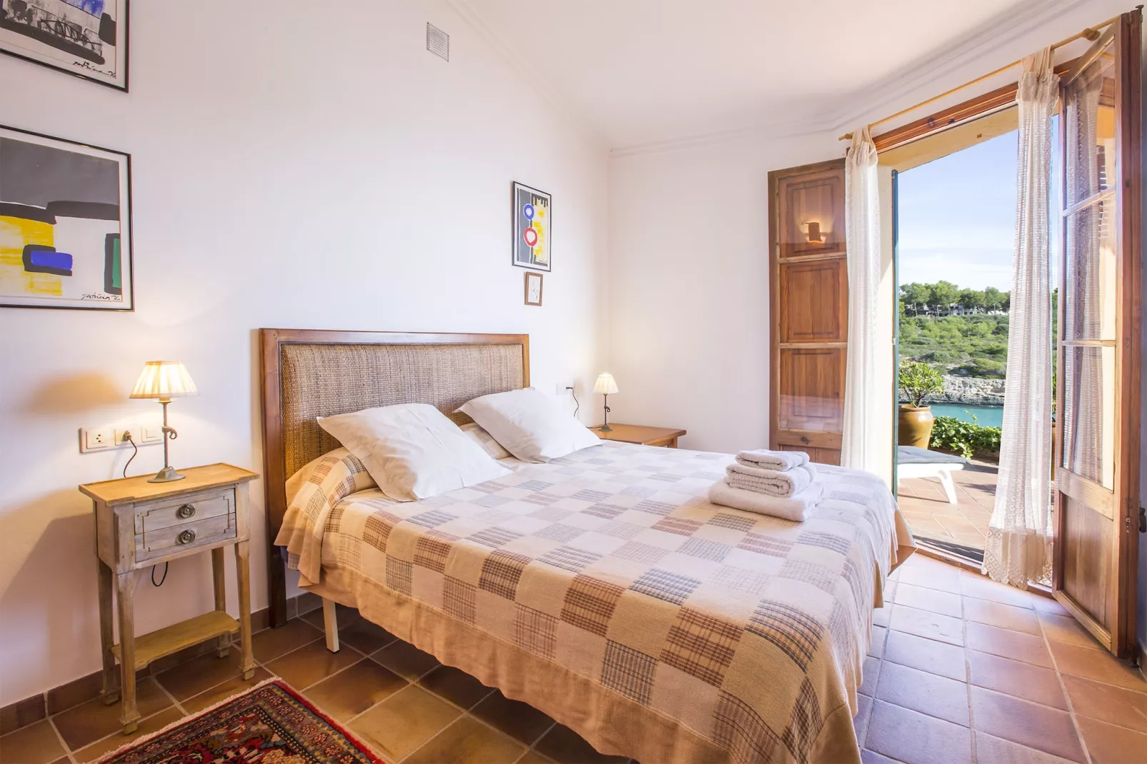 Es Mirador-Exterior summer