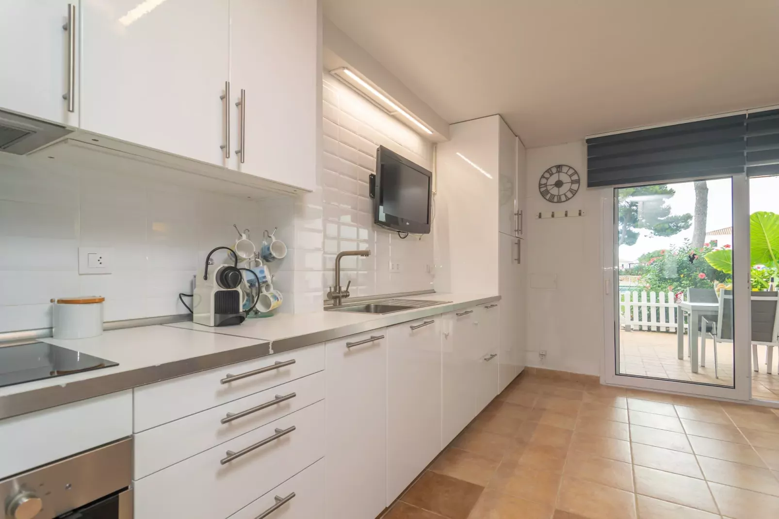 Edisol 29 (villa Pilar 2)-Kitchen
