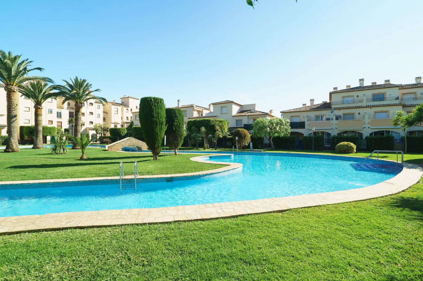 Mirall-Piscine