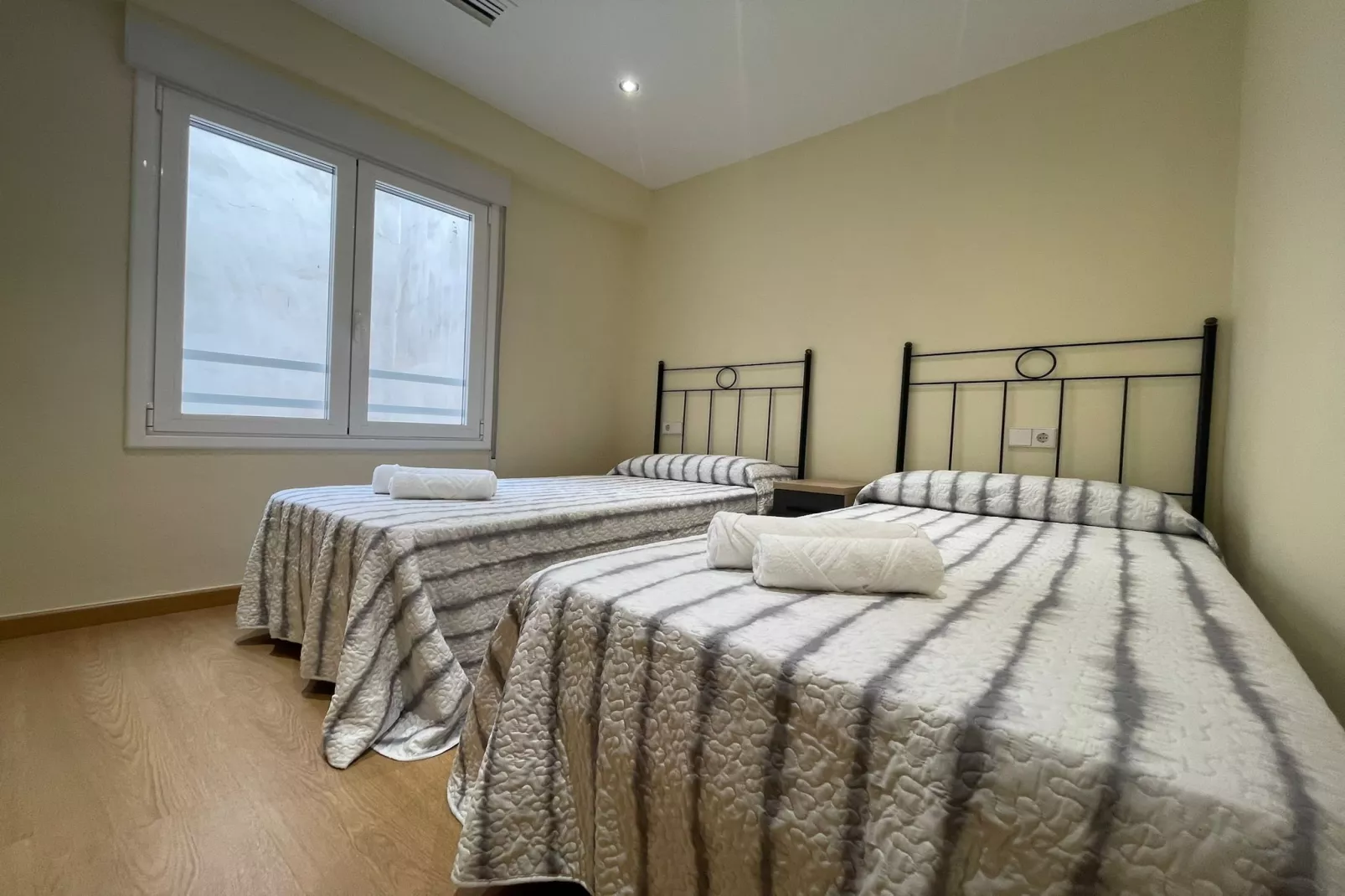 YourHouse Maca I-Schlafzimmer