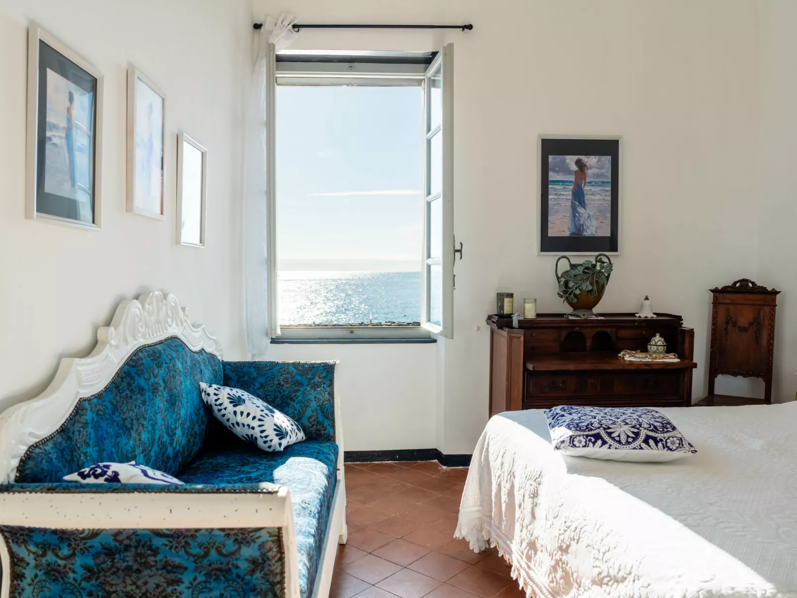 La Loggia sul mare-Dedans