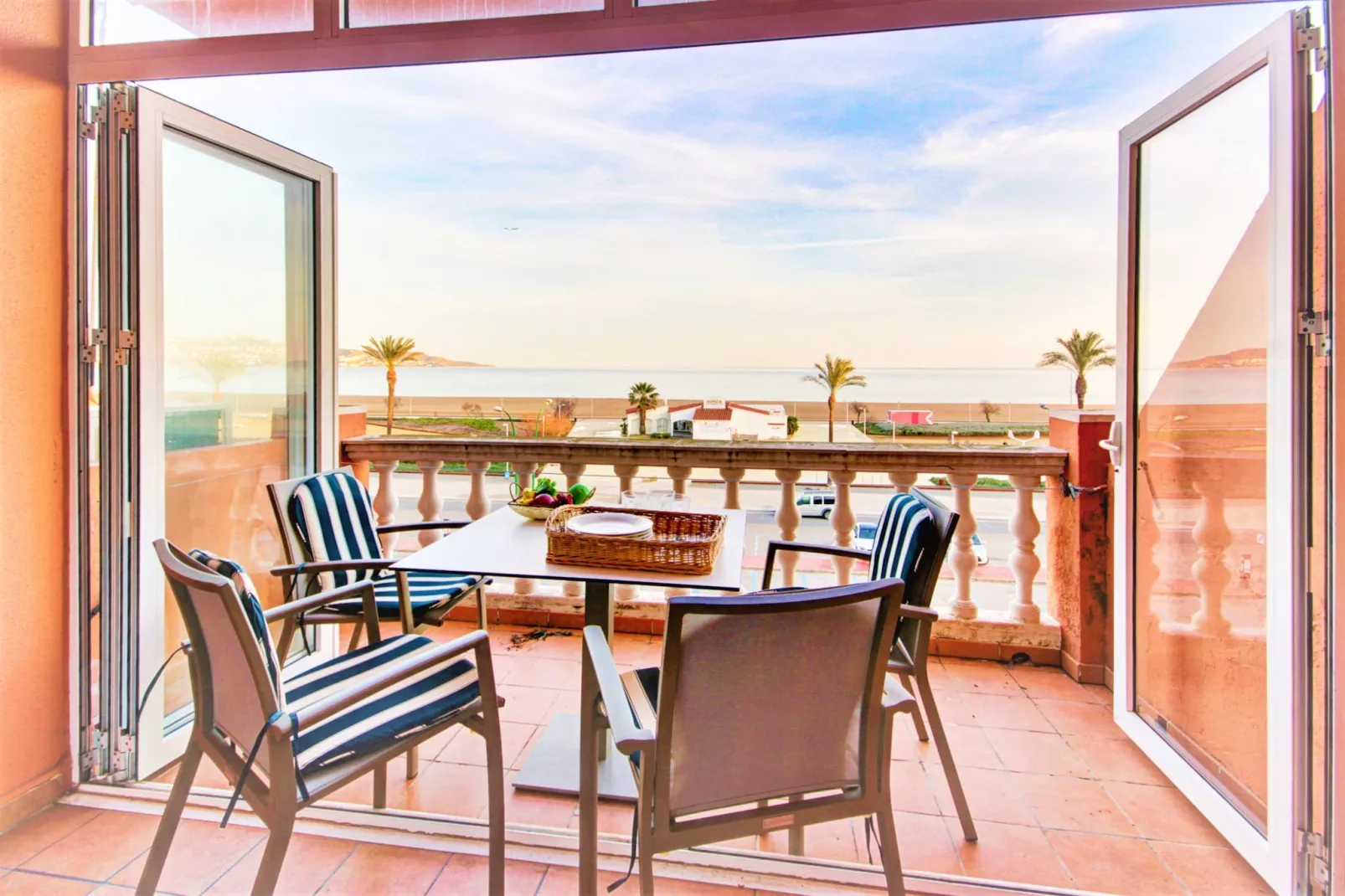 GRAN RESERVA PLAYA 9 25 Empuriabrava-Terrassenbalkon