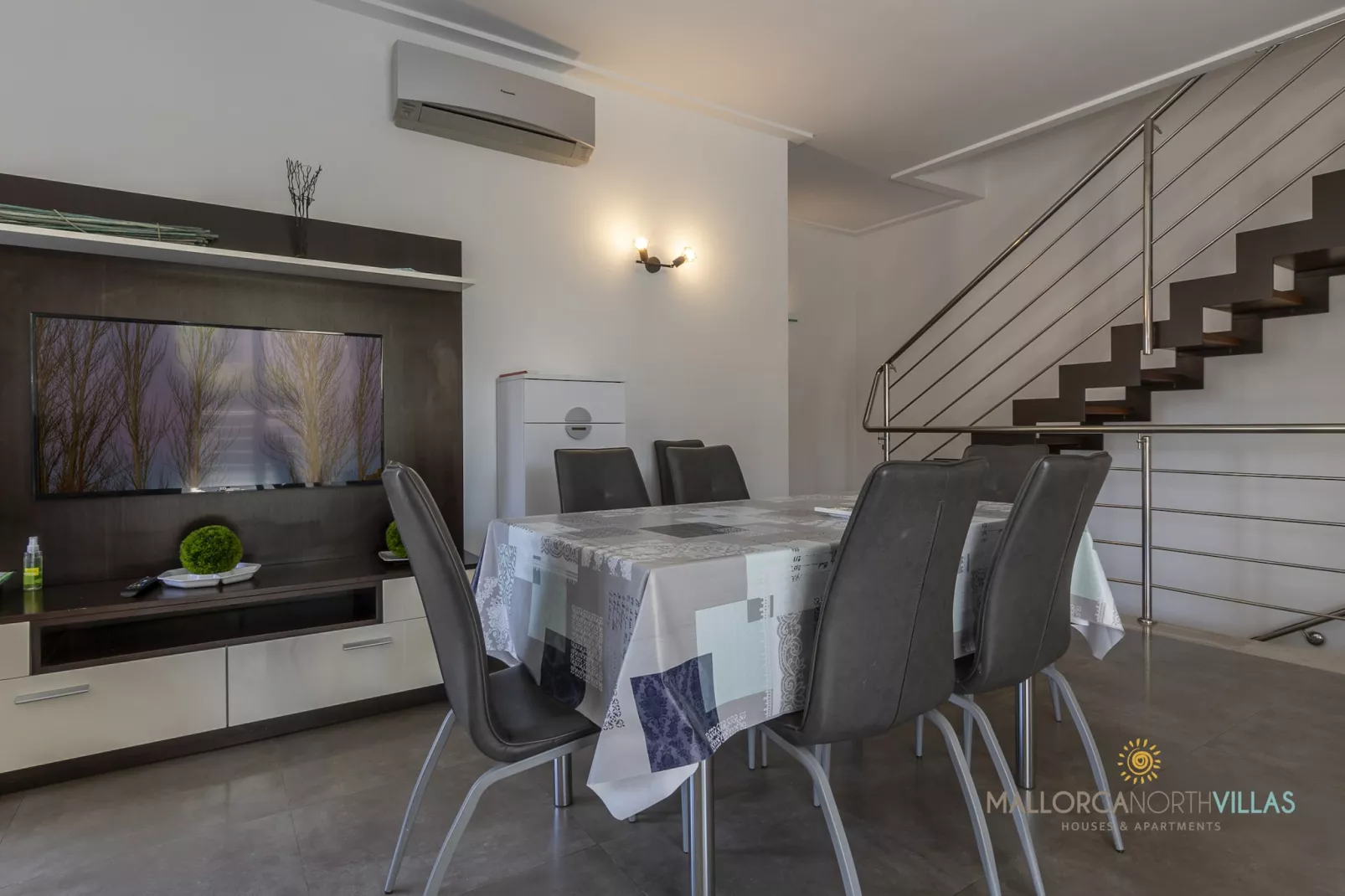 Villa Albufera en Playa Muro: a unos pasos del Mar-Esszimmer