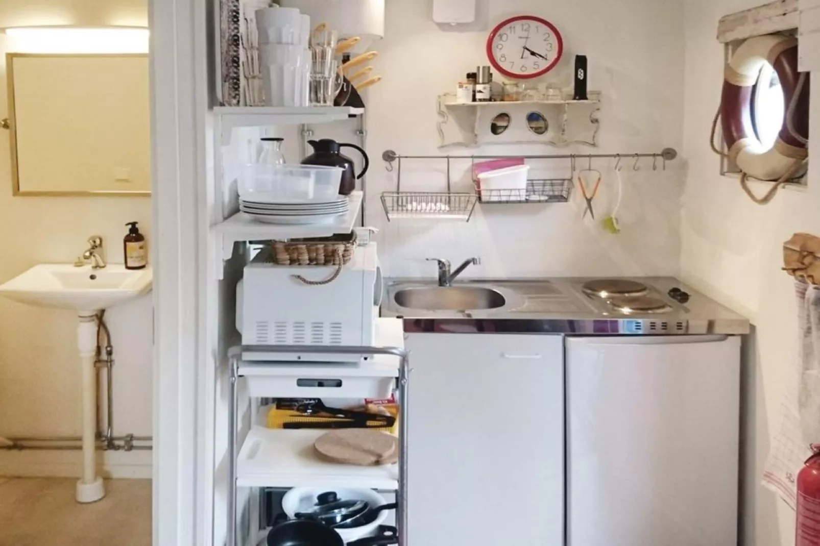 2 person holiday home in Uddevalla-Indoor