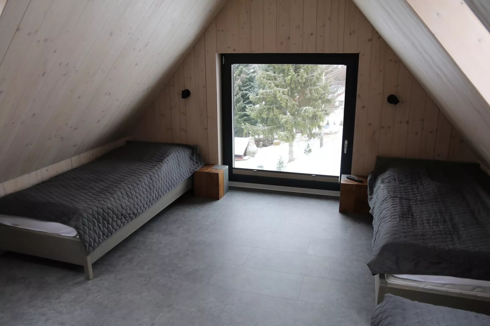Dolni Morava ODP075-Bedroom