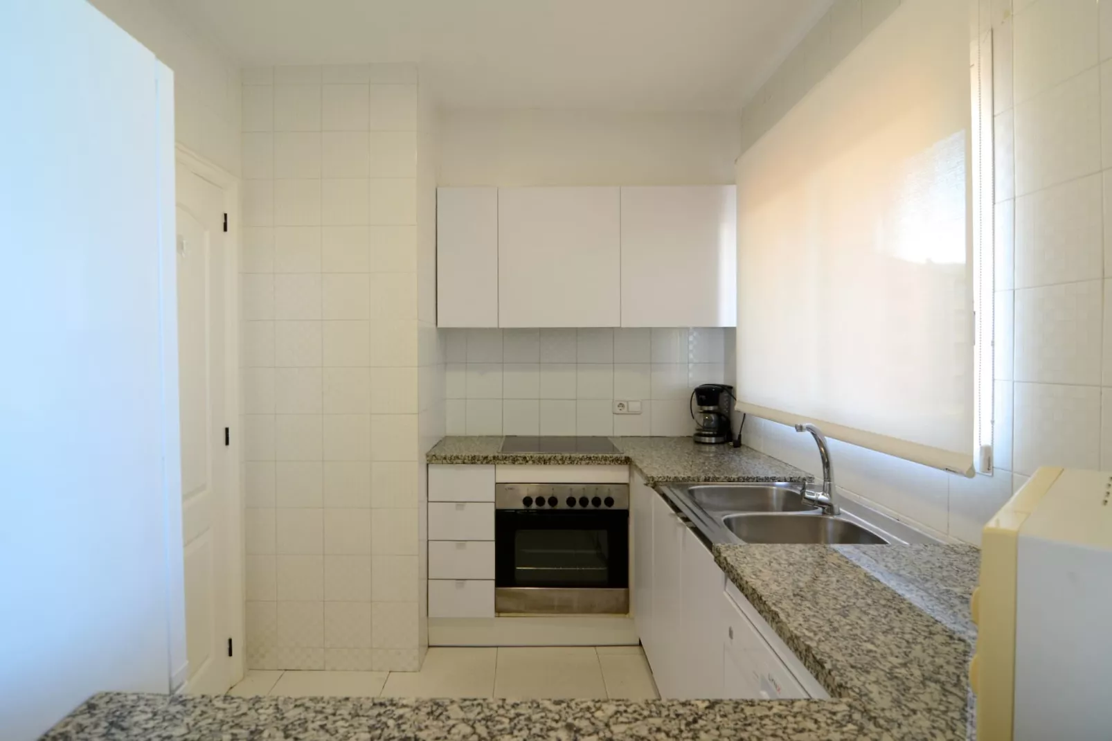 GOLF MAR II B 1-4-Kitchen