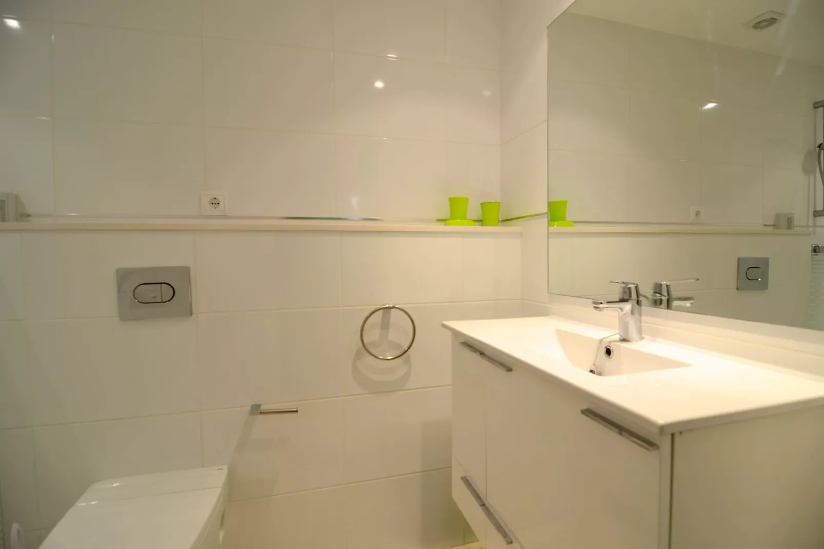 ROCAMAURA I B 1-2-Badezimmer