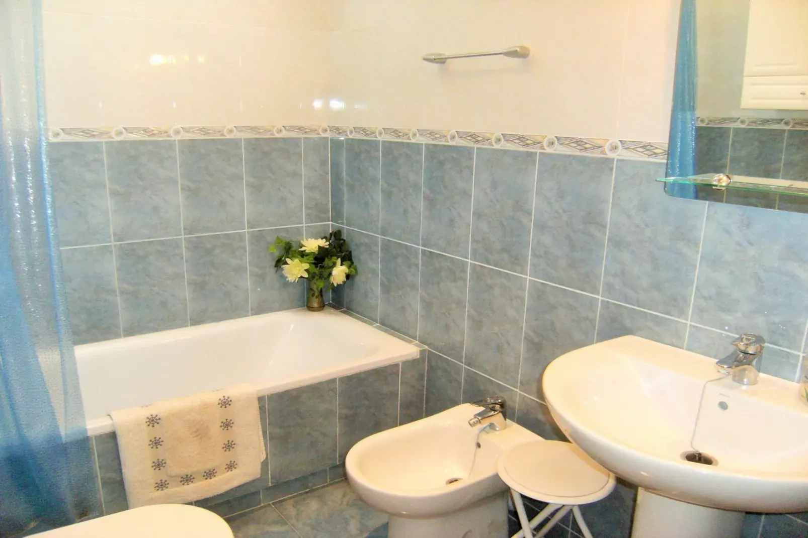 TARRACO 20 (MARCEL.LI AUDIVERT)-Bathroom