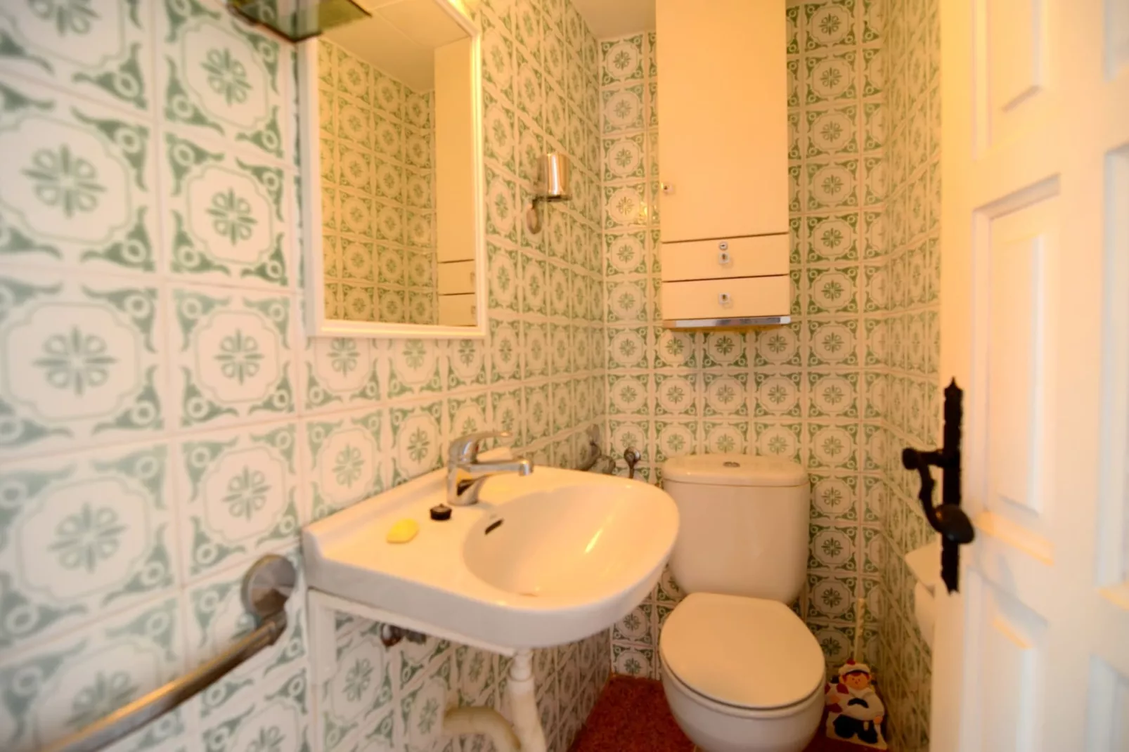 ROCAMAURA II  5-7-Salle de bain