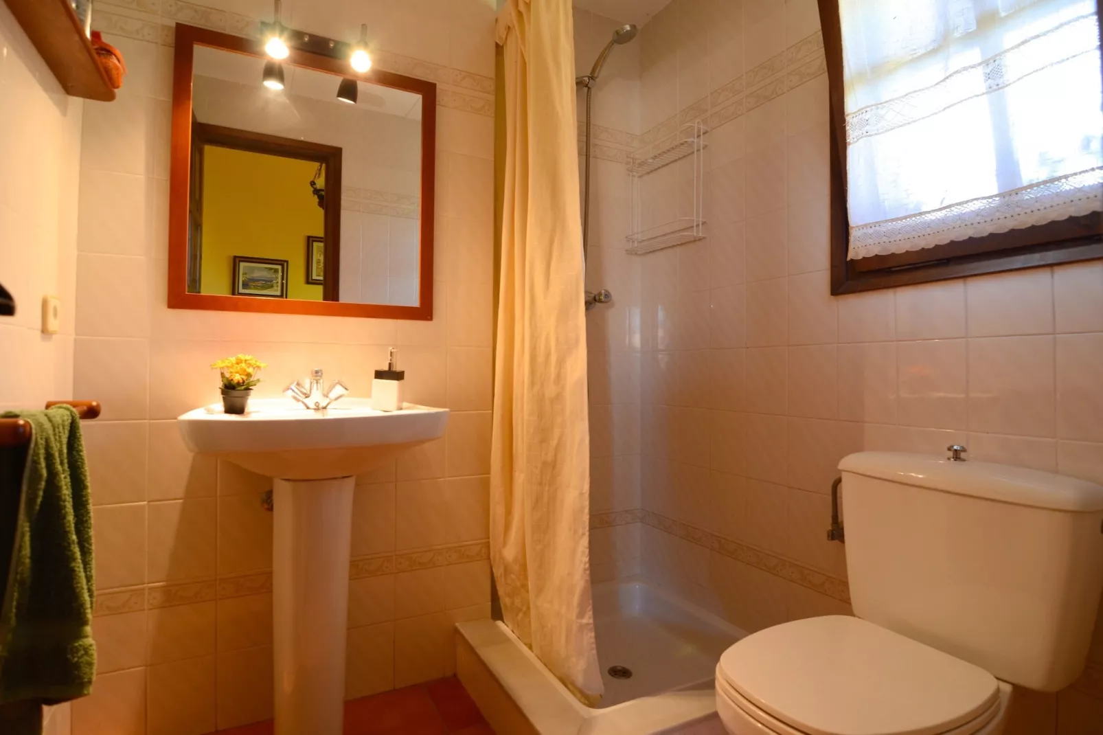 ANDORRA 1-Bathroom
