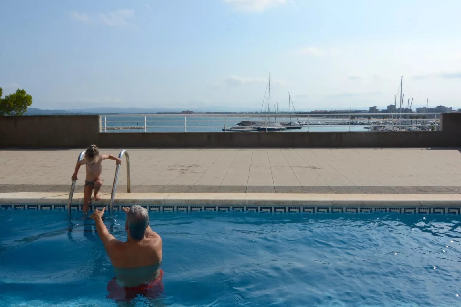 TREPUTXELL 2-2-Pool